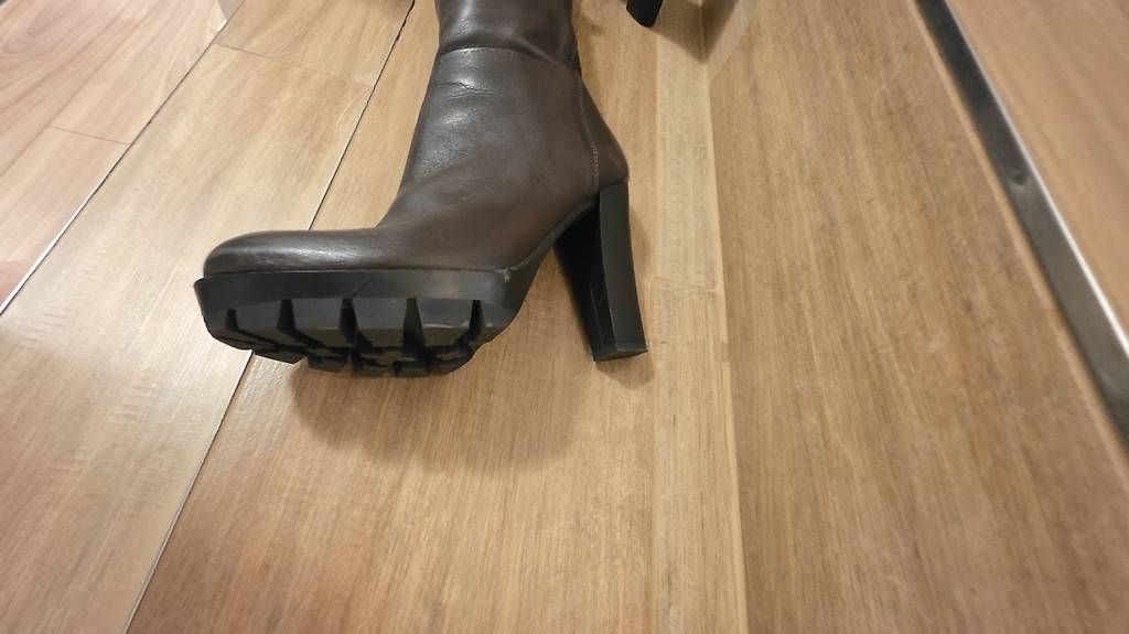 Chaussures femmes: Lederstiefel Gr. 38  – Neuf avec emballage d'origine à Willisau par Bena6 3