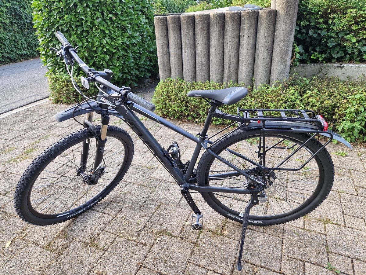 Velos: Velo – Gebraucht aus Rapperswil SG von Gemstonebyyo 9