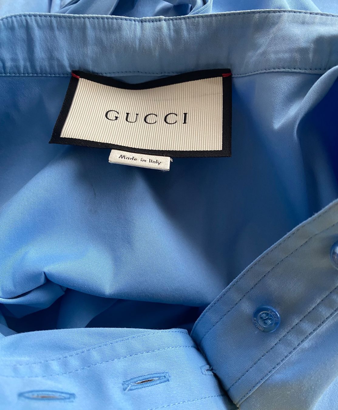 Gucci Chemisiers: GUCCI hübsche Bluse – D'occasion à Jona par vanessasupermarket20 7