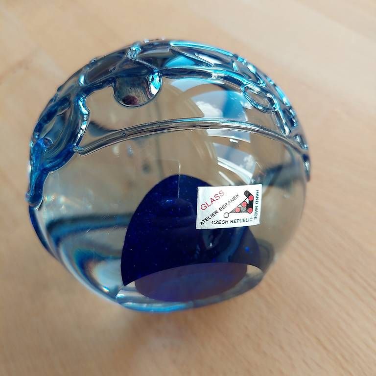 Bicchieri: Glaskugel Atelier Beranek Blau-Transparent – Usato da Obfelden venduto da Foto_Bild_Kunst_Buch 3