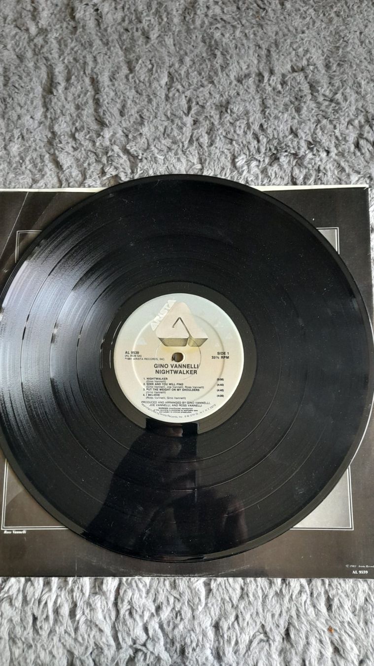 Dischi in vinile: GINO VANNELLI     NIGHTWALKER     LP     VINYL – Usato da Wetzikon ZH venduto da Ramones01 3