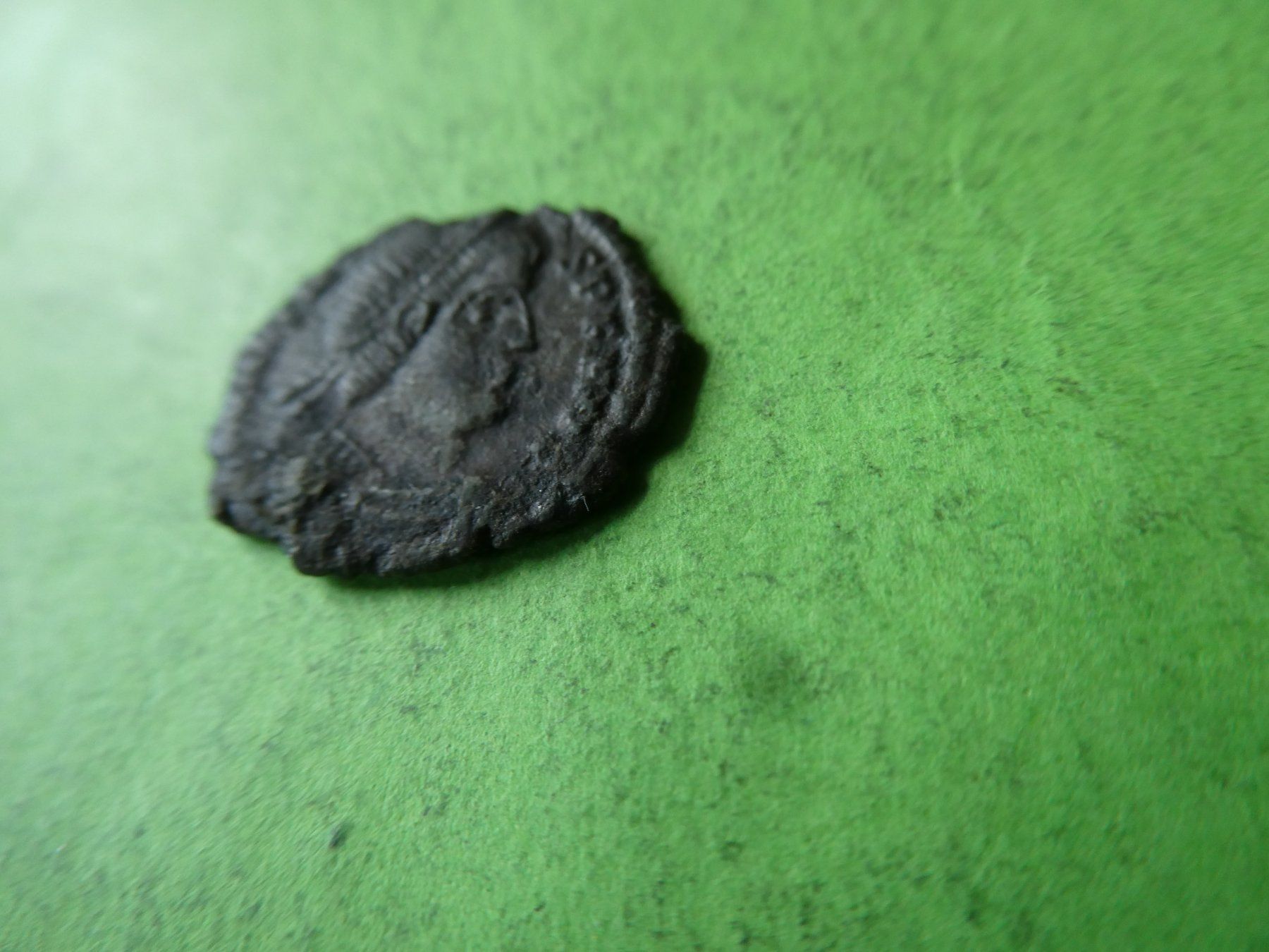 Tutti le monete: uralte   Bronzemünze ,  20 mm  1.73 g – Usato da Hinterforst venduto da Rohusri 3
