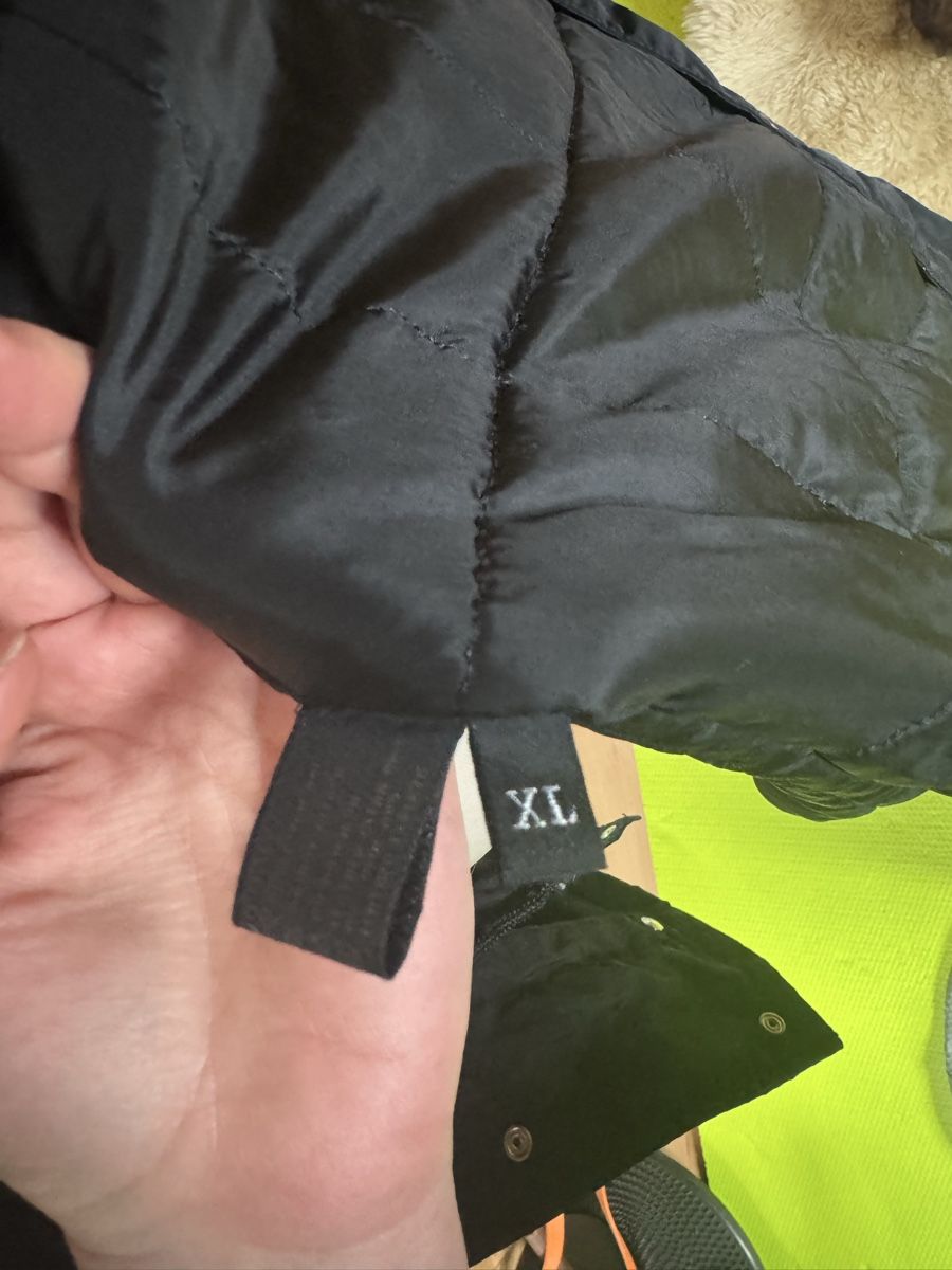 Prada Giacche: Prada Jacke – Usato da Samedan venduto da Mercy_mercy 8