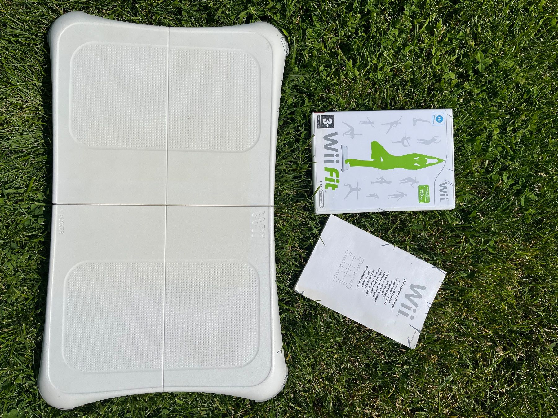 Nintendo Konsolen: Wii Fit inkl Balance Board – Neu (gemäss Beschreibung) aus Steckborn von d.alessiia