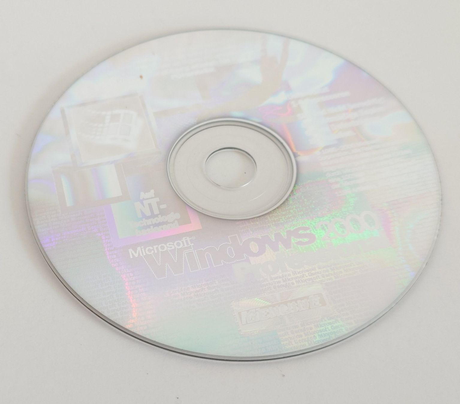 Microsoft Software: Original Windows 2000 Professional CD – Gebraucht aus Ostermundigen von Chrisascht 1
