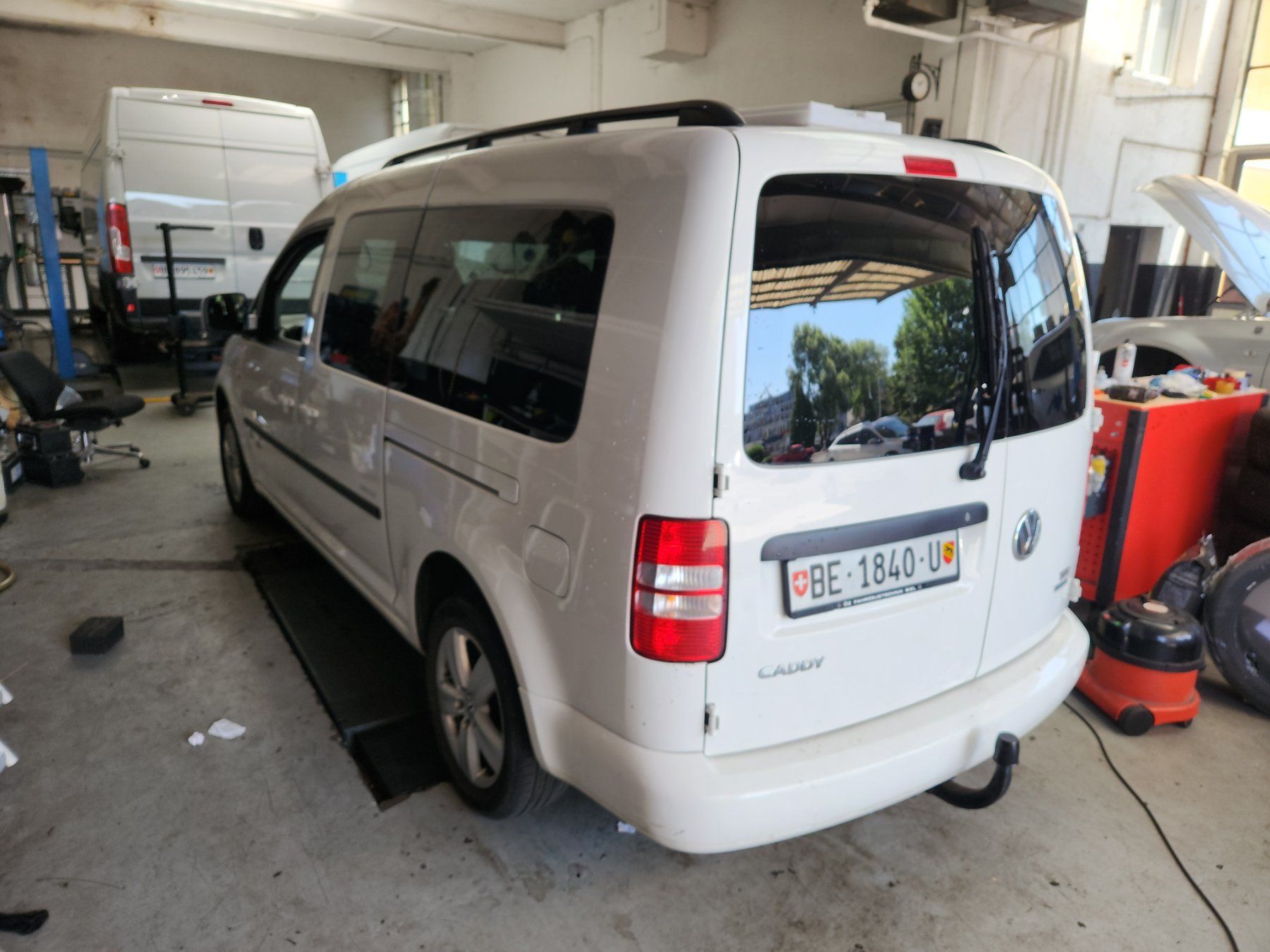 VW Automobili: Volkswagen Caddy Maxi 1.6Tdi Jh 2014 – Usato da Biel/Bienne venduto da 300ccc 5