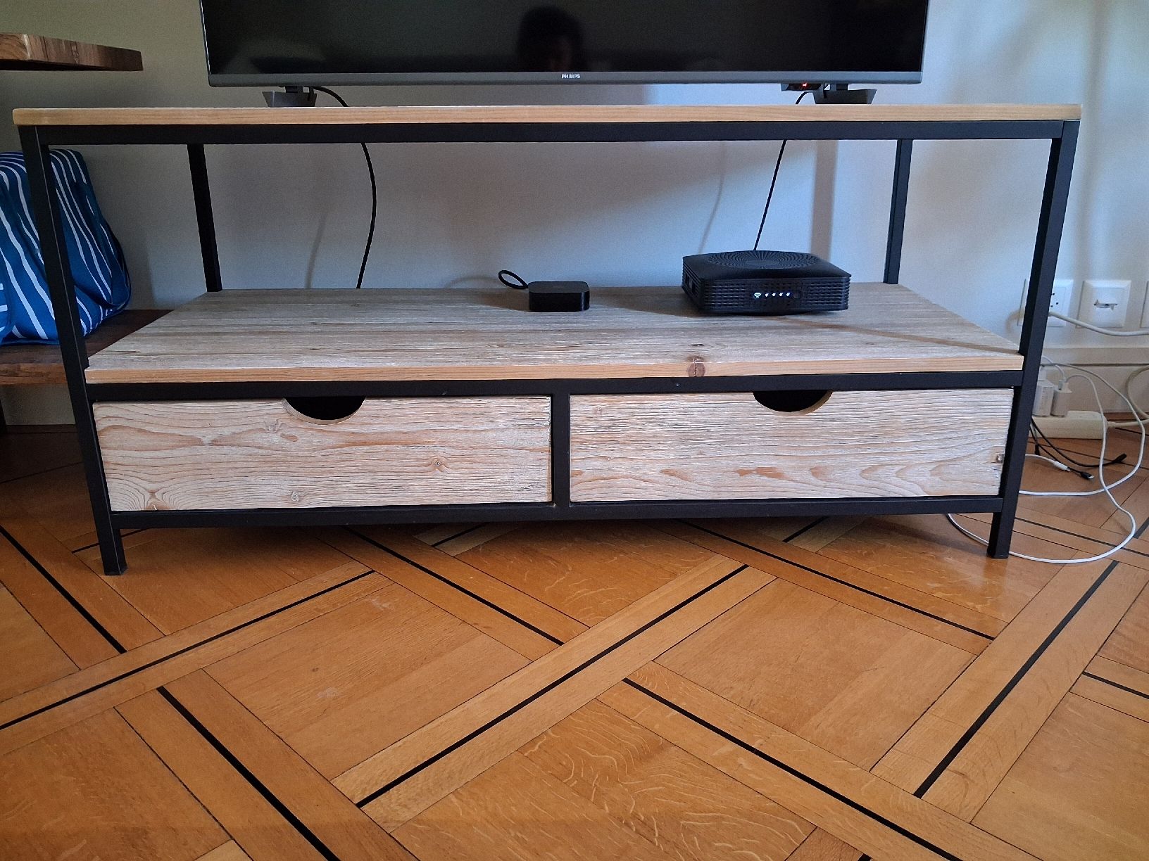 Maisons du monde TV Möbel: Meuble TV Maisons du Monde – Gebraucht aus Genève von sar_ktd8 1