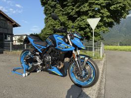 SUZUKI GSX-8S EVO
