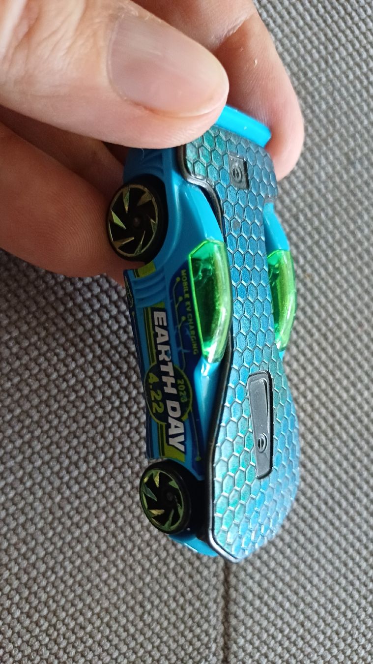 Hot Wheels Voitures modèles: 7 Hot Wheels Autos – D'occasion à Thun par Pokemonomania 8