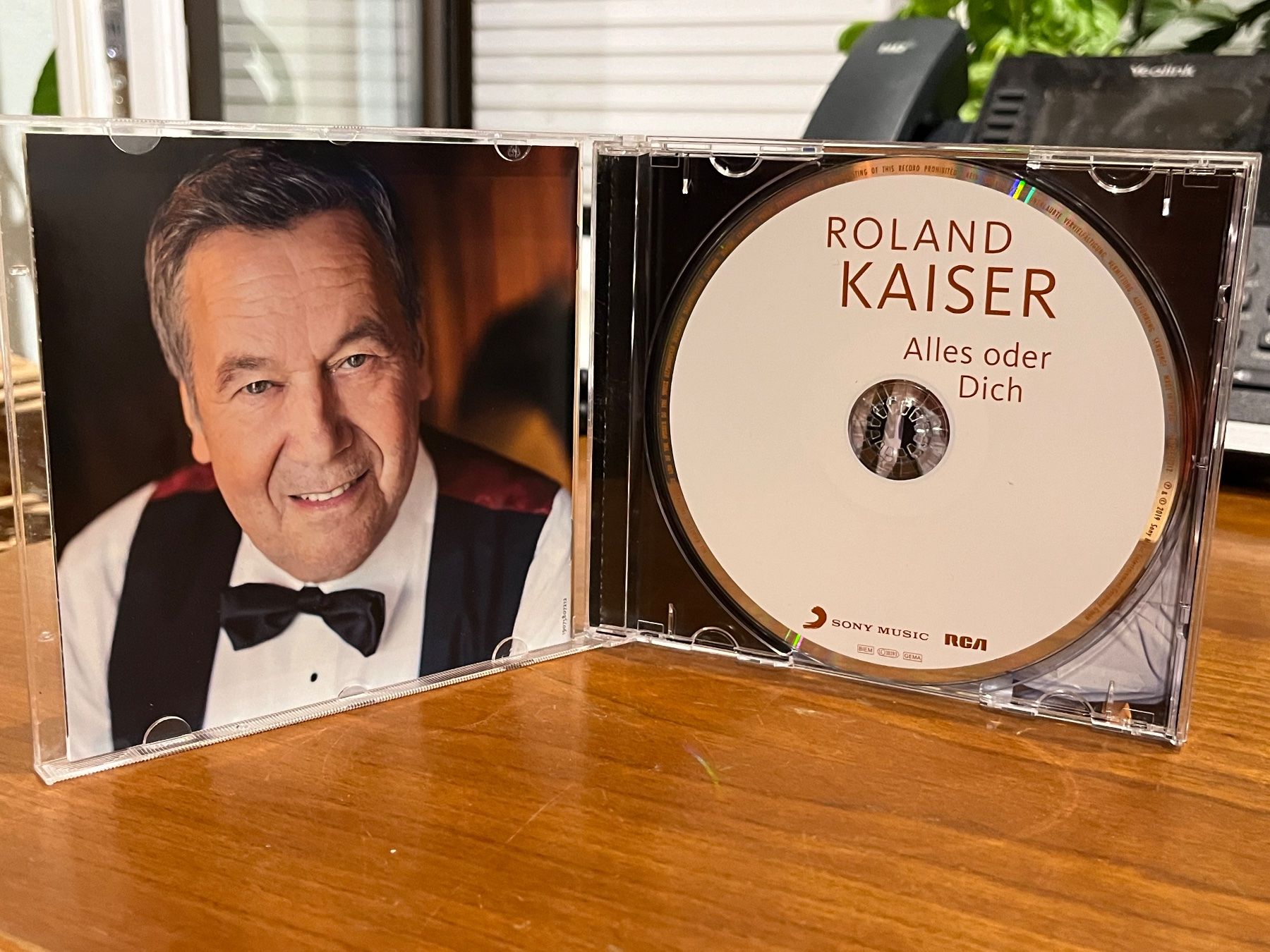 CD: Roland Kaiser - Alles Oder Dich - HA11F – Usato da Küsnacht ZH venduto da swisssales.net 2