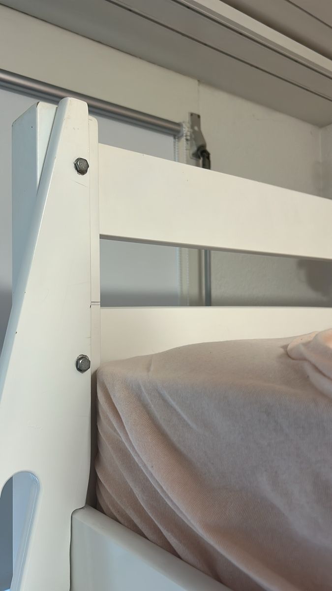 Letti: Hochbett – Usato da Siebnen venduto da Surrlisum 1