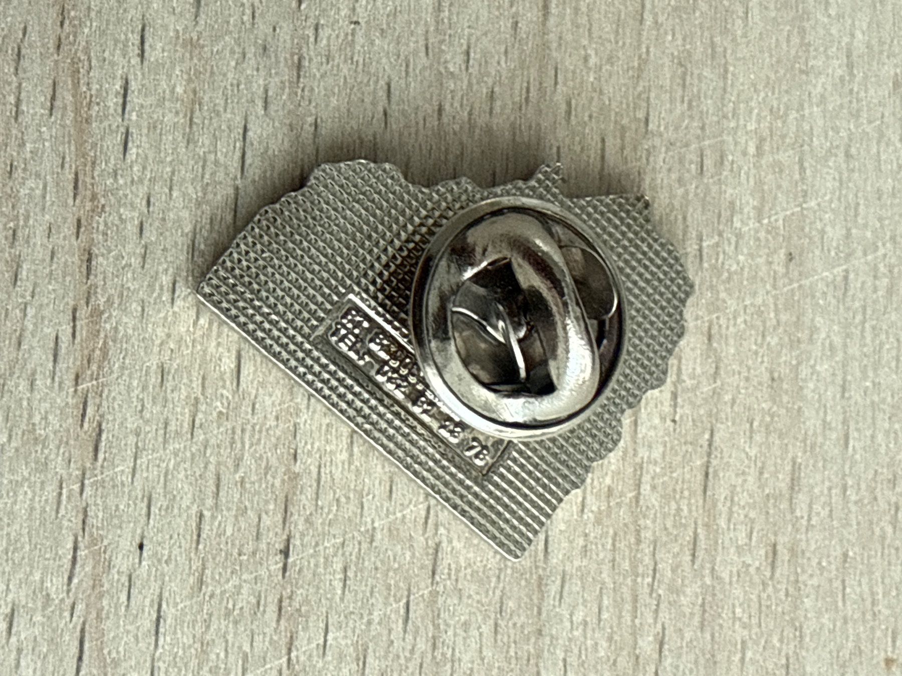 Plaquettes & Badges: Pin DeleMont – D'occasion à Glattbrugg par Schweigmatt 1
