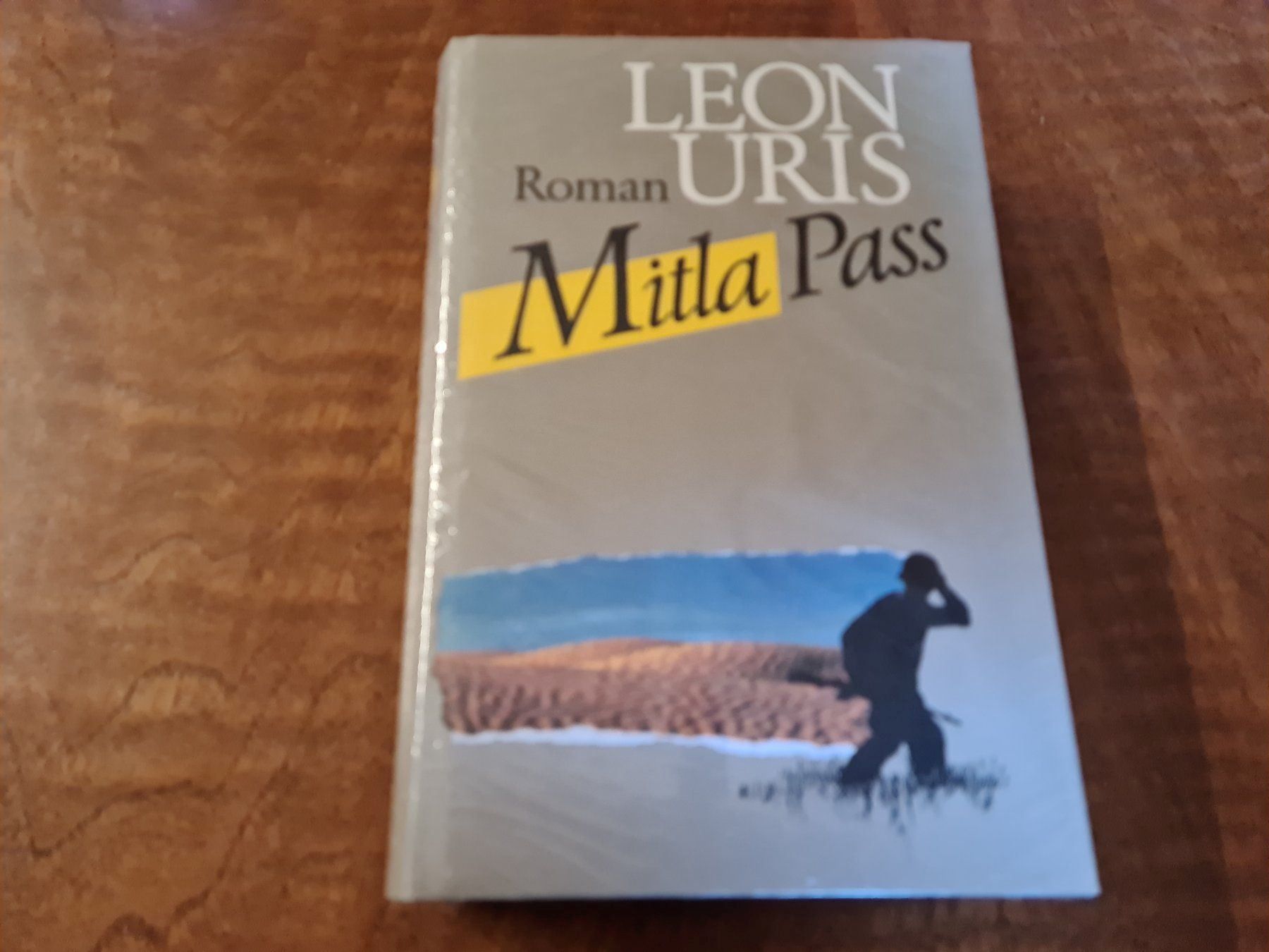 Bücher: Mitla Pass – Neu und originalverpackt aus Erstfeld von Mario_boe0