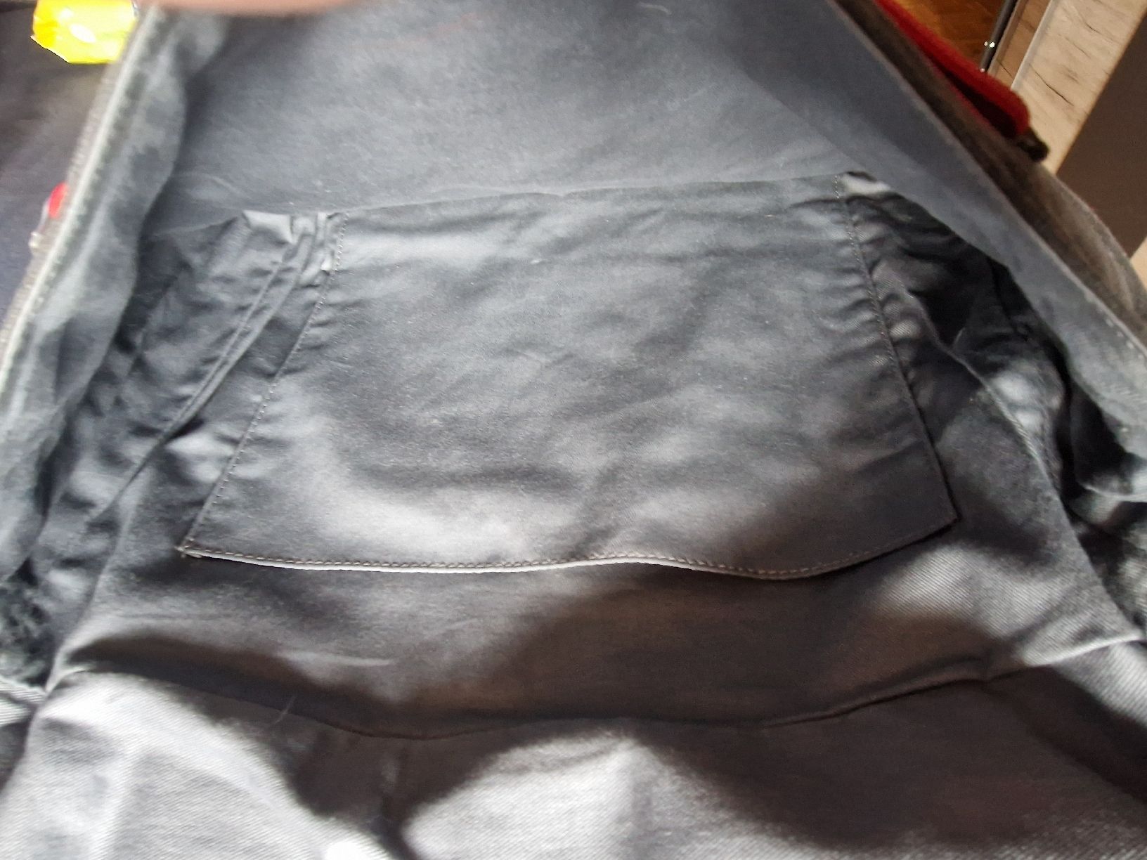 Taschen: sac ordinateur  – Neu (gemäss Beschreibung) aus Neuchâtel von allen07 4