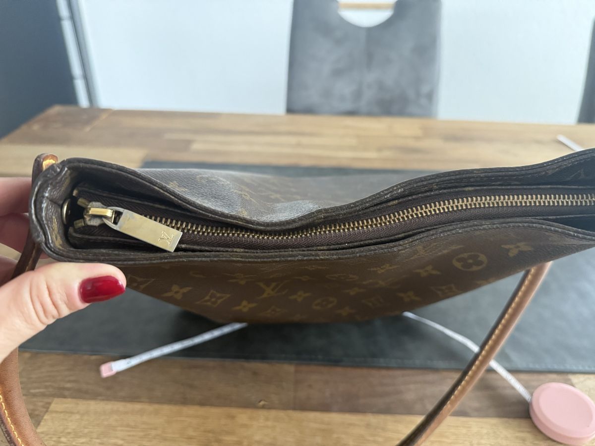 Louis Vuitton Borse da donna: Louis Vuitton Looping GM – Usato da Schlieren venduto da NaLeAl 9