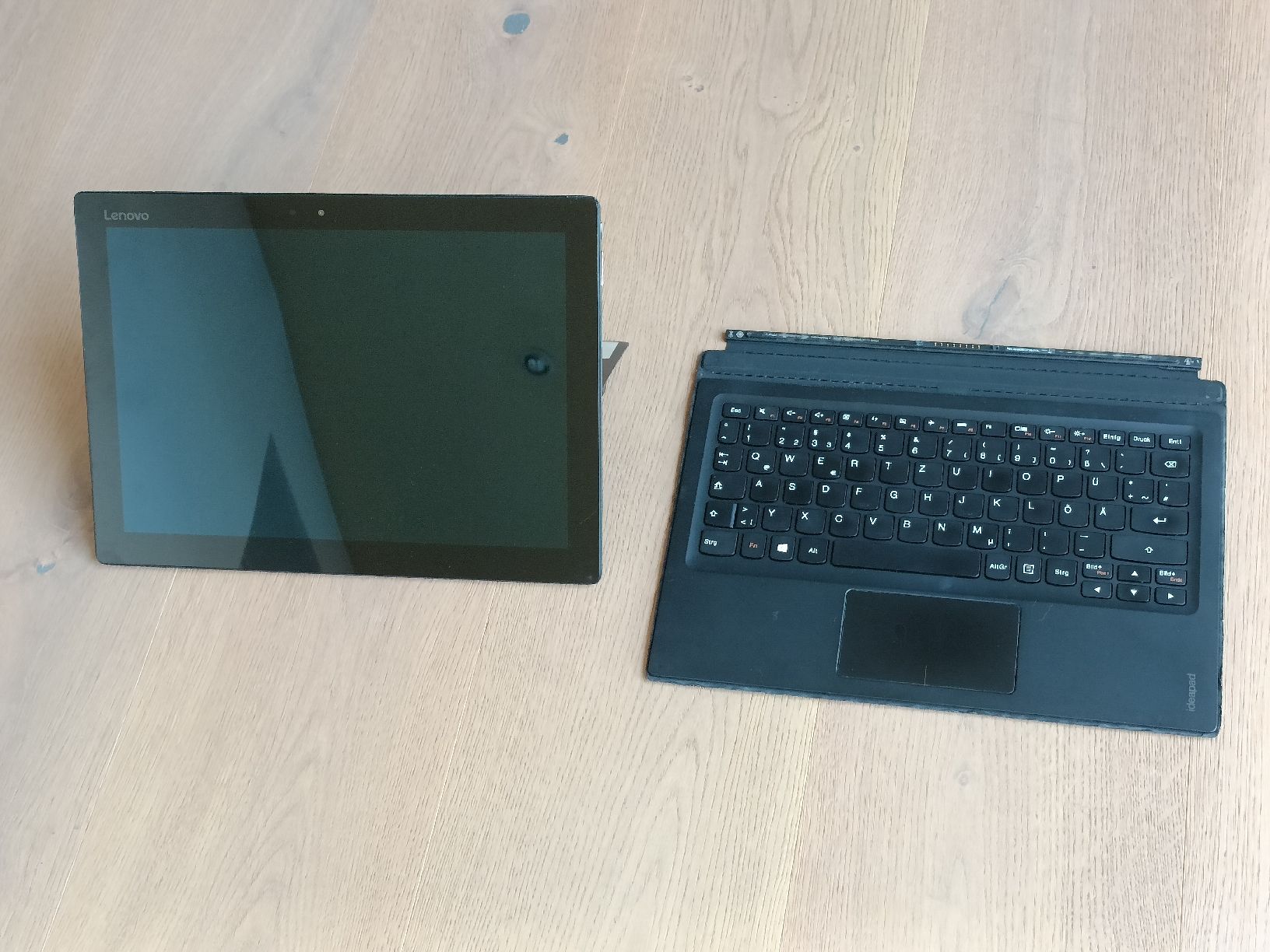 Lenovo Portables: Lenovo iPad  – D'occasion à Fläsch par Remigi 3