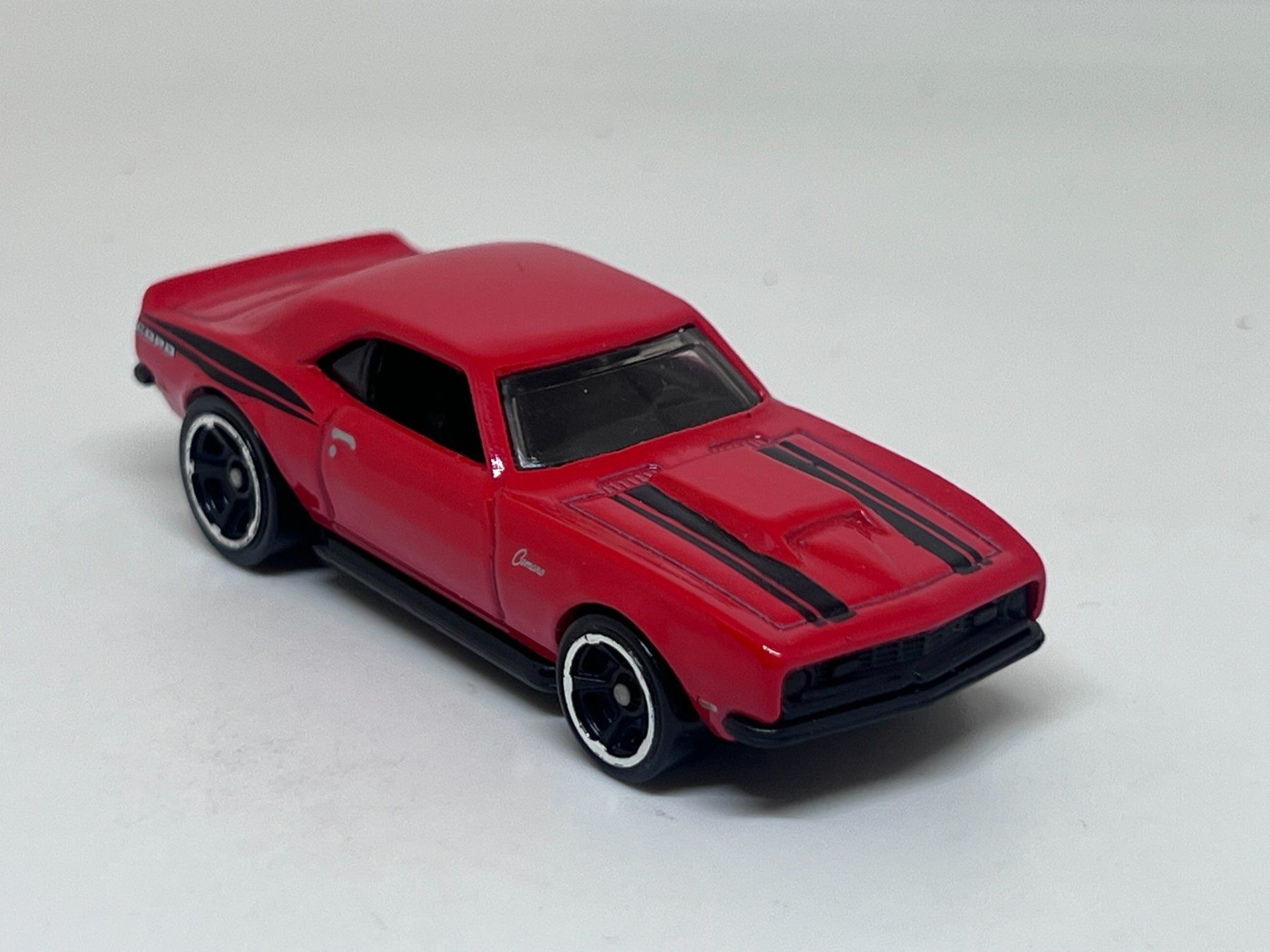 Hot Wheels Modellini d'auto: Hot Wheels '68 Copo Camaro – Nuovo (secondo la descrizione) da Wildegg venduto da LaaBoutique