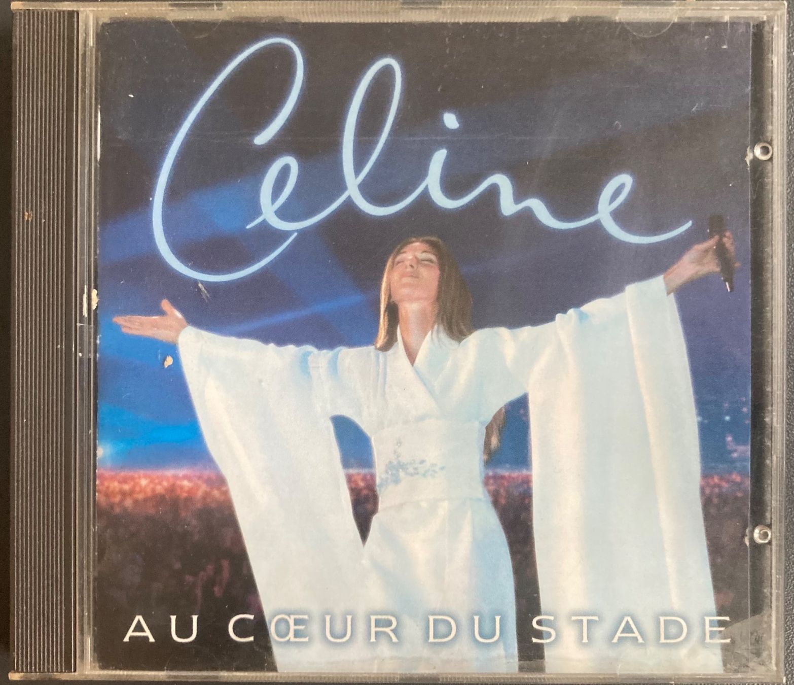 CDs: CELINE DION - AU COEUR DU STADE – Gebraucht aus Poliez-Pittet von Newtown-Records
