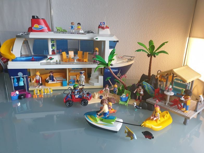 Playmobil FamilyFun Kreuzfahrtschiff & Karibikinsel -wie Neu | Kaufen ...