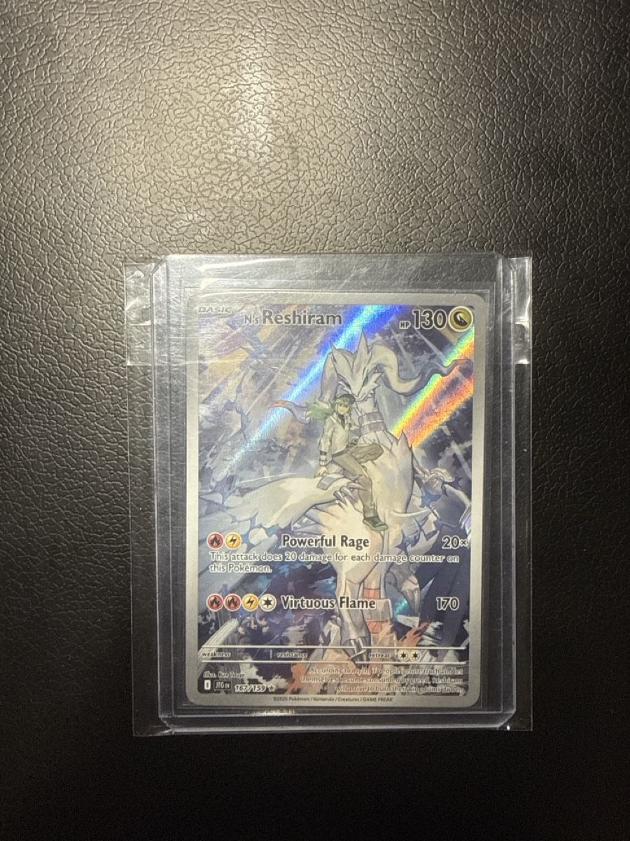 Pokémon Carte collezionabili: Carte Pokémon Reshiram NM – Nuovo e nell'imballaggio originale da Courrendlin venduto da cel_75v8