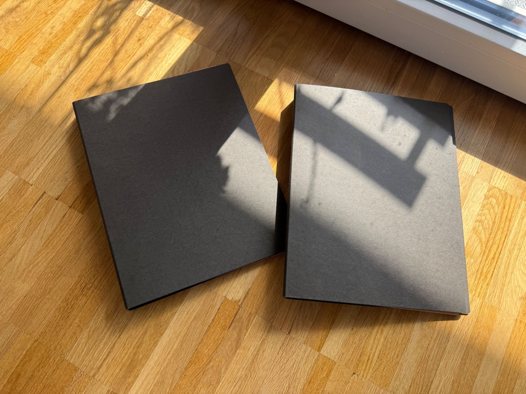 Raccoglitori: MUJI Ring Binders - A4 - Dark grey – Usato da Fribourg venduto da mariedw