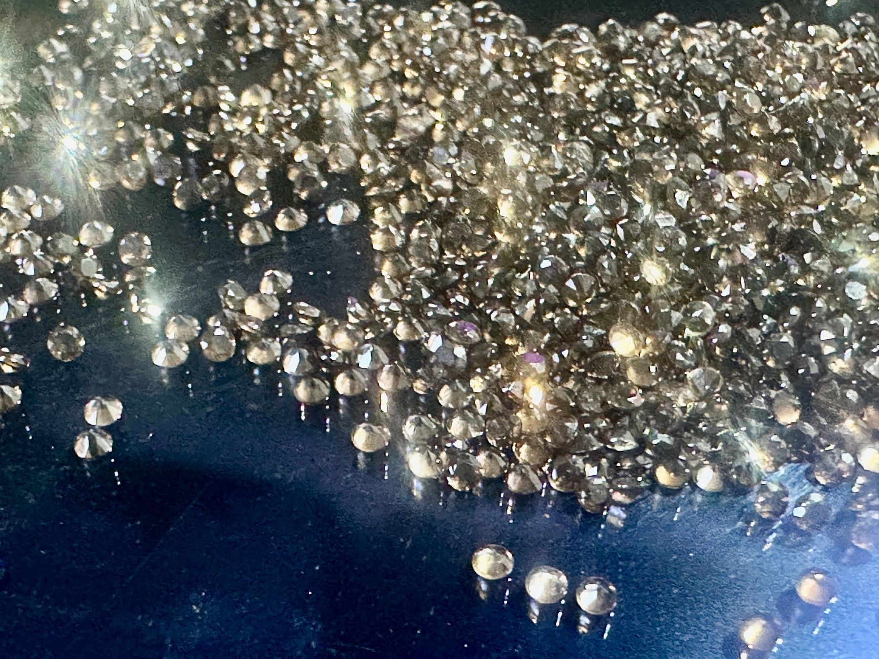 Fossili: 100 St fein brillantgeschliffene Rauchquartz-Pointer 1,5 mm – Nuovo (secondo la descrizione) da Langenthal venduto da Seelenfreunde 1