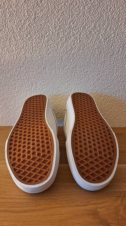 Vans Chaussures hommes: Schuhe Vans Gr. 41 – Neuf avec emballage d'origine à Olten par ann_68kd 3