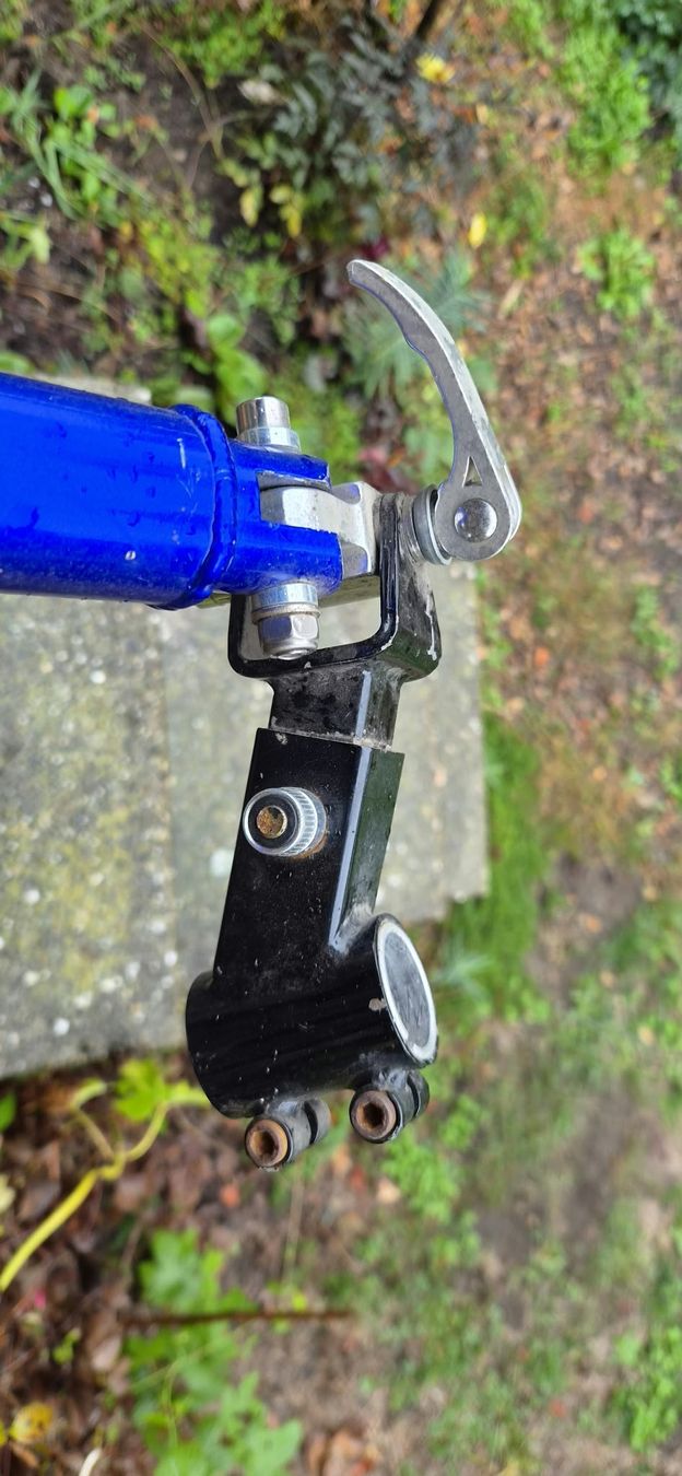 Veicoli per bambini: Schattenvelo – Usato da Lützelflüh-Goldb venduto da Newholland74 3