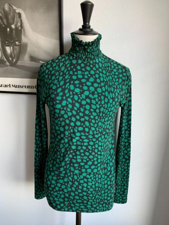 AKRIS: Neuer extravaganter Pullover, 36, NP 440.-