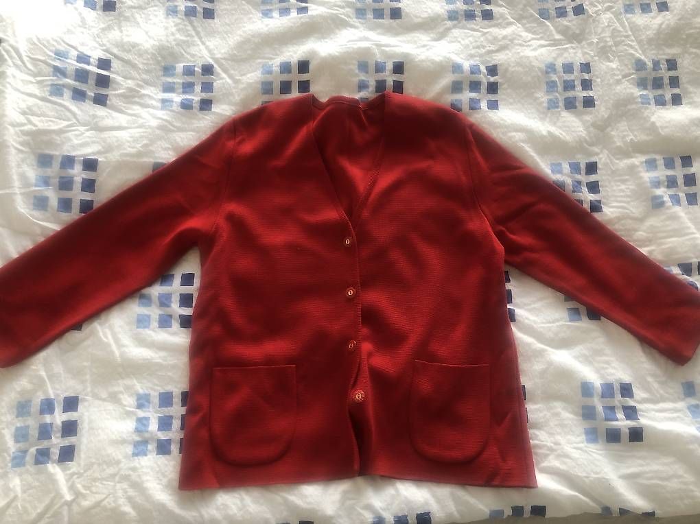 Maglioni & Felpe: Rote Strickjacke – Usato da Basel venduto da anna123456789