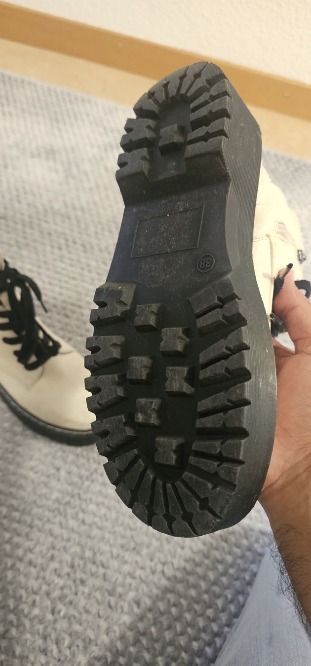 Scarpe da donna: 3 Paar Damenschuhe Grösse 38 - Setpreis – Nuovo (secondo la descrizione) da Winterthur venduto da W35 9