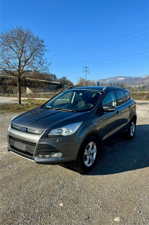 Ford Kuga 4x4 Titanium