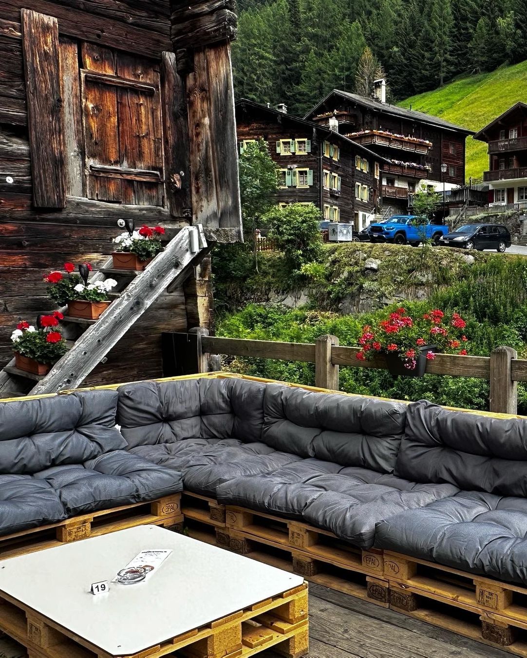 Sessel: Lounge – Gebraucht aus Binn von STI-SWISS 3