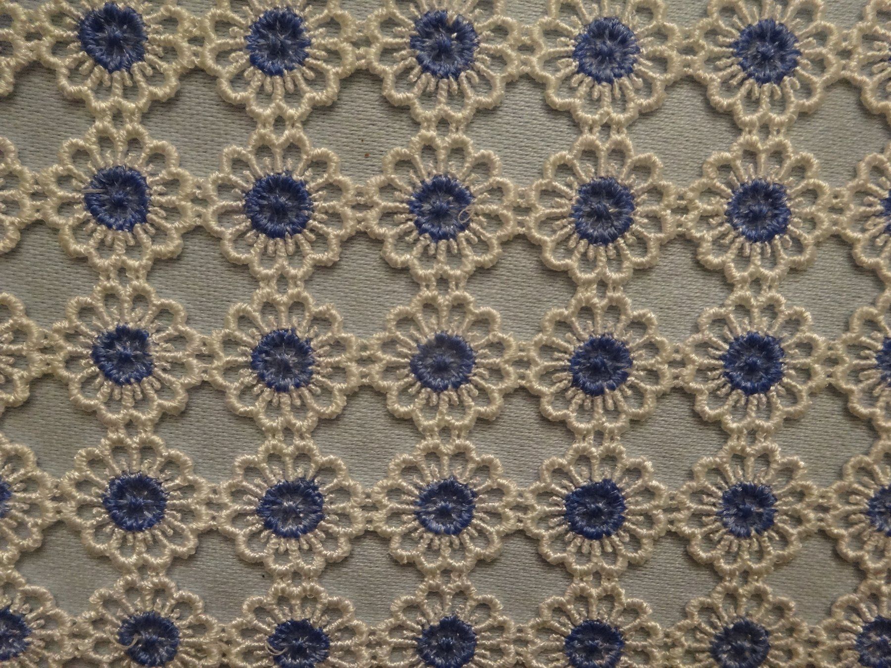 Cuscini: Coussin décoratif - Pièce unique – Nuovo e nell'imballaggio originale da Biel/Bienne venduto da milamila02 1