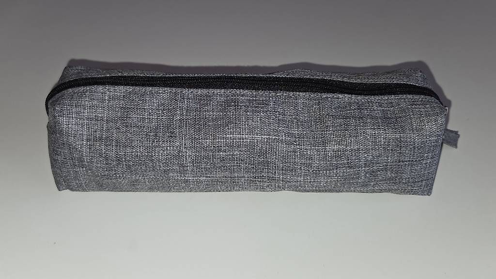 Altro in Scrittura & Disegno: Graues Etui – Usato da Schöftland venduto da Ringer16 1