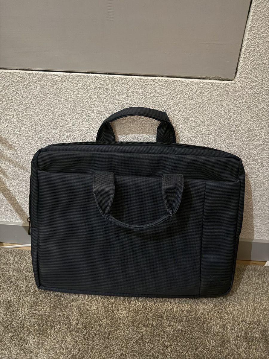 Taschen: Rivacase Laptop Bag – Gebraucht aus Hedingen von luk_d9sh 2