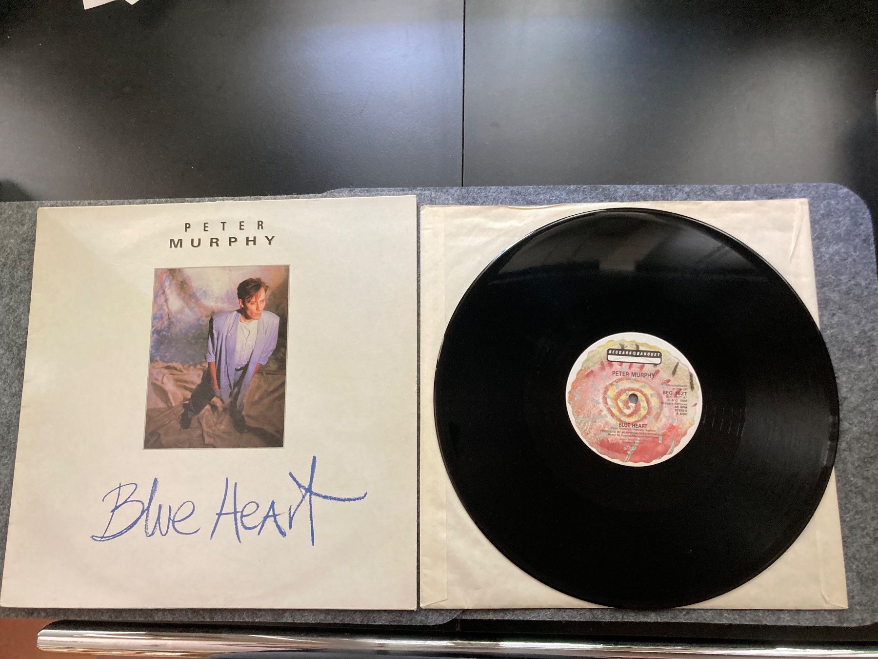 Dischi in vinile: Peter Murphy - Blue Heart (12") – Usato da Fribourg venduto da Karushi