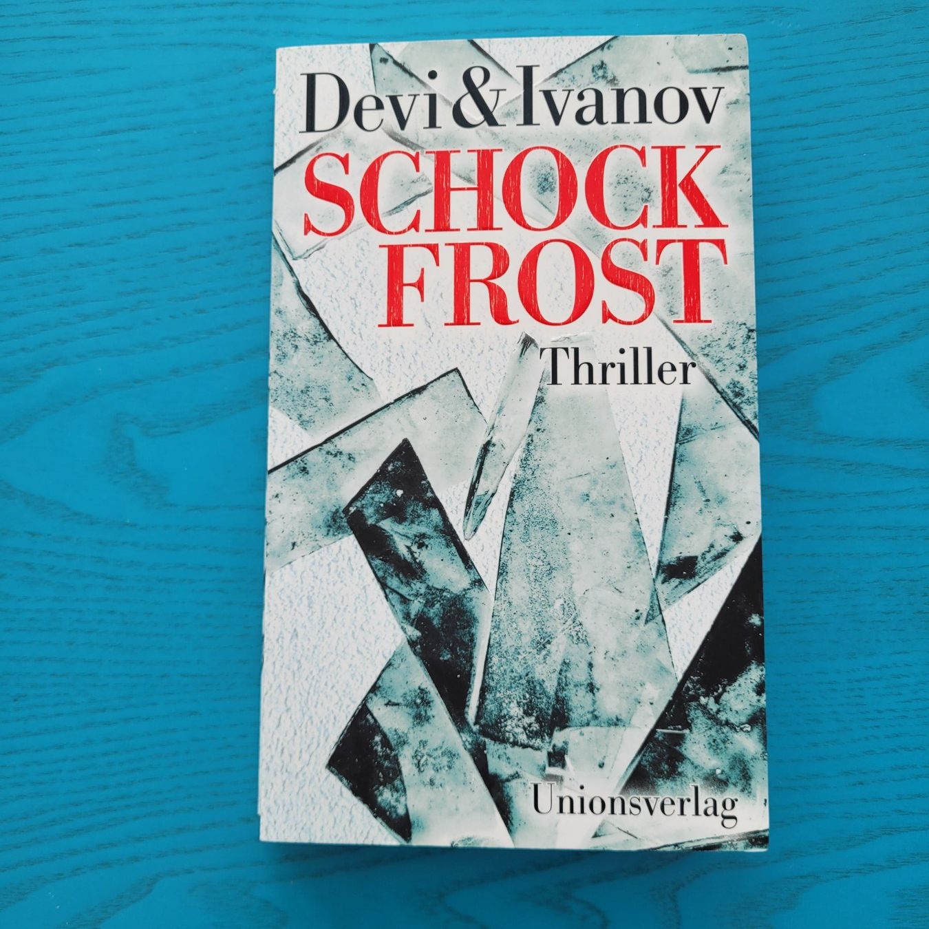 Livres: Devi- Petra Ivanov – D'occasion à SCHÜBELBACH par CoKaHa