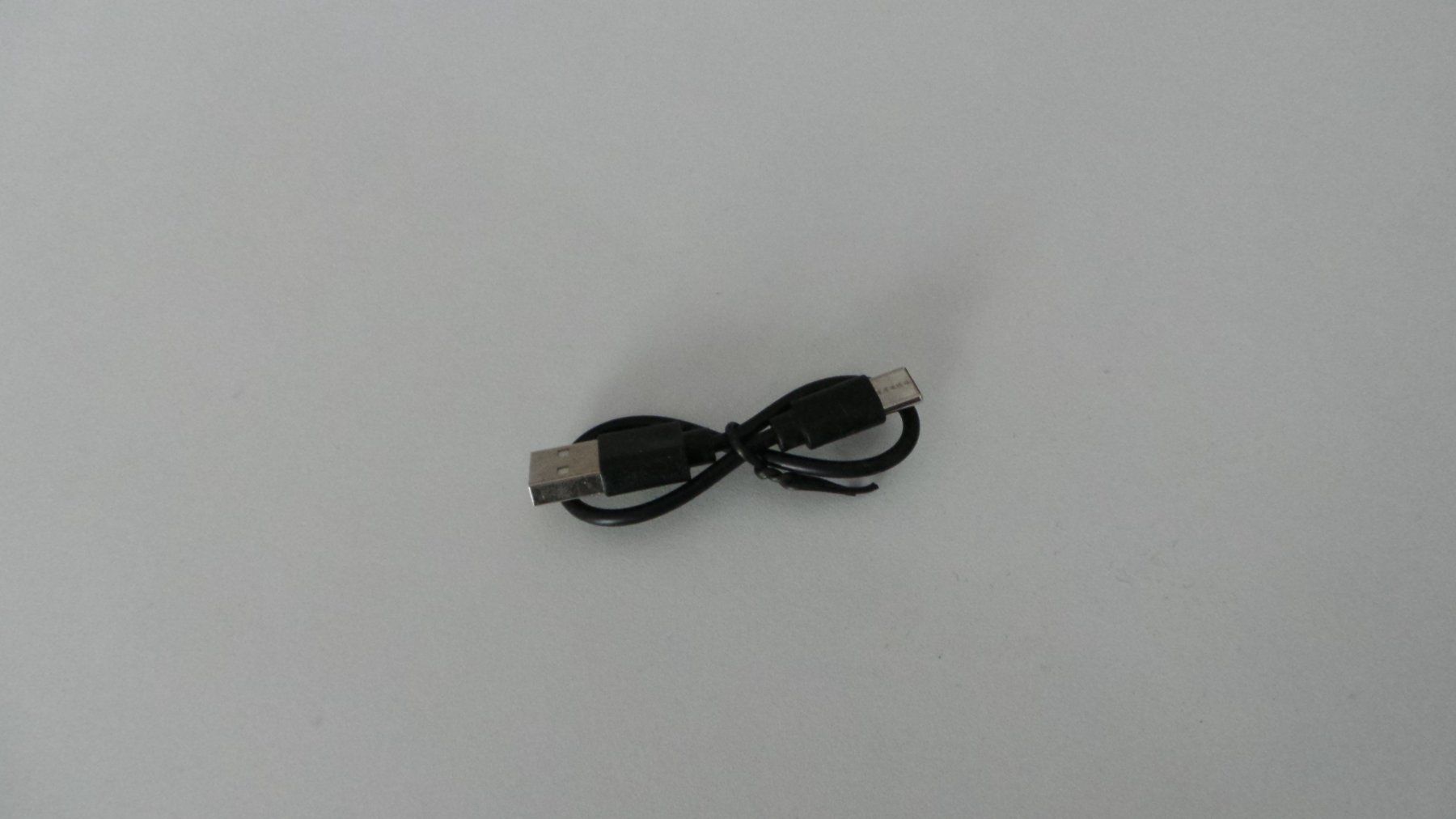 Cavi: Kurzes Ladekabel schwarz USB – Usato da Flamatt venduto da Tattoo18 1