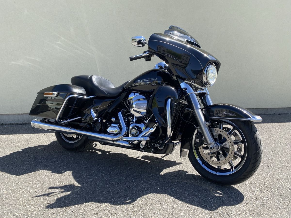 Harley-Davidson Chopper: Harley Davidson Electra Glide Limited - Street 2016 Rushmore – Usato da Willisau venduto da bou_6jnr