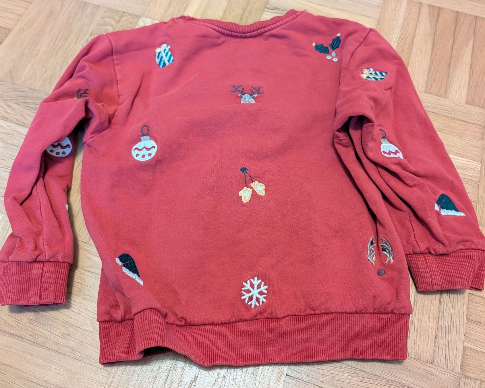 Name It Pullover & Sweatshirts: Weihnachts-Pulli Name it Gr. 104 – Gebraucht aus Guntalingen von Beni_001 1