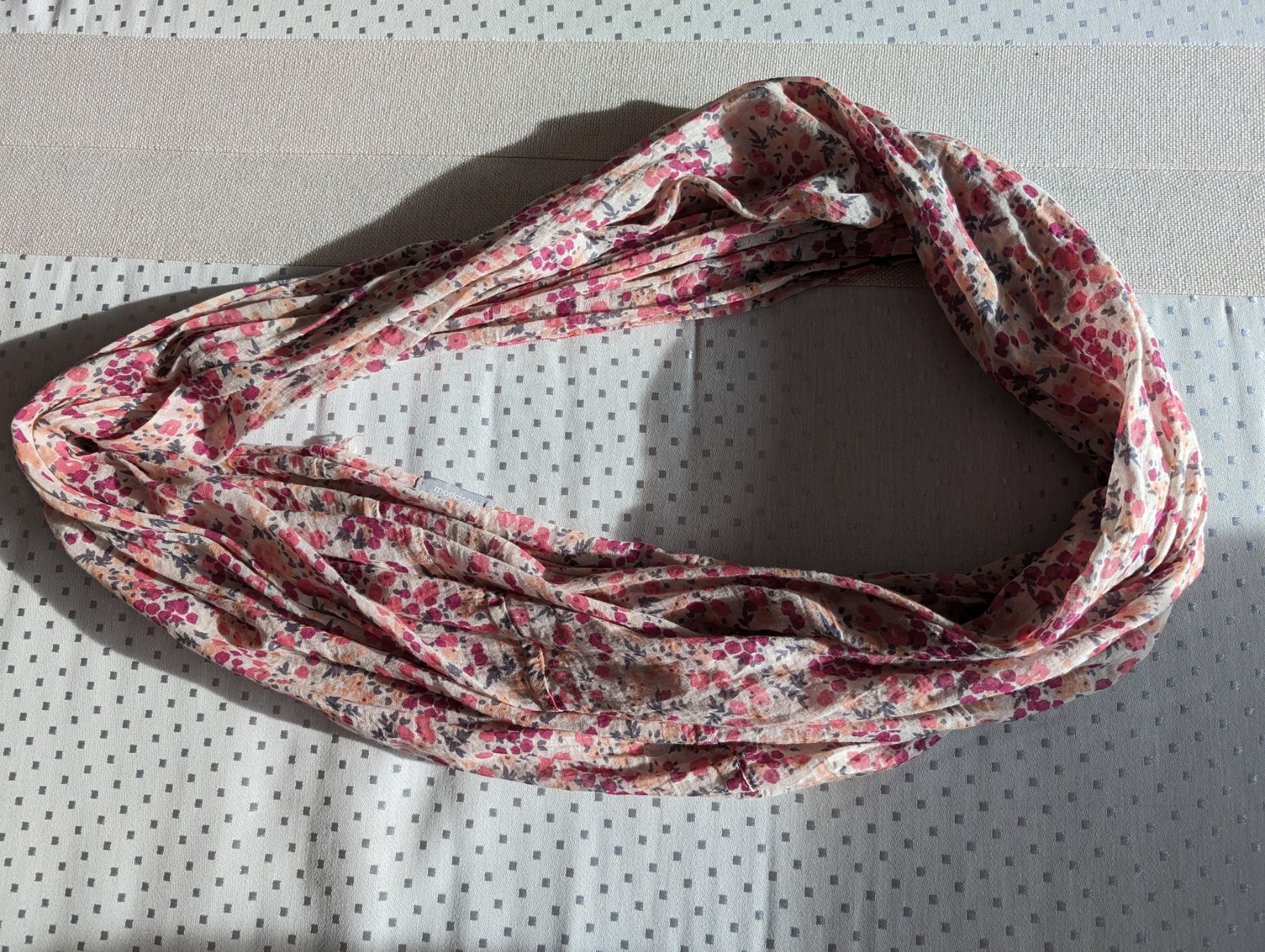 Foulard & Sciarpe: Maddison scarf- spring flowers – Usato da Glis venduto da livespringly 4