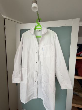 vèritable blouse de médecin laboratoire medical neuve