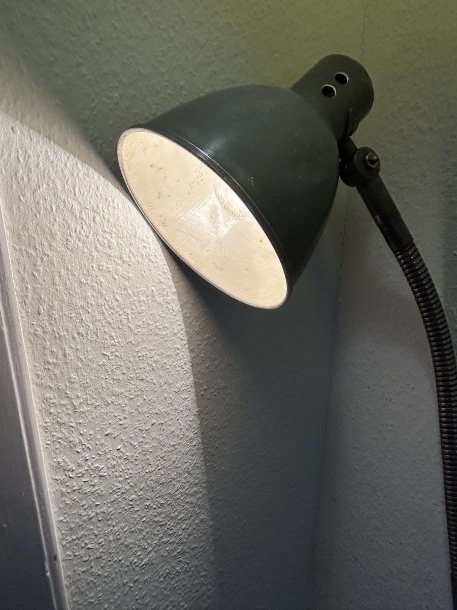 Lampade: ANTIKE LAMPE INDUSTRIE – Usato da Bottmingen venduto da Surubi 6