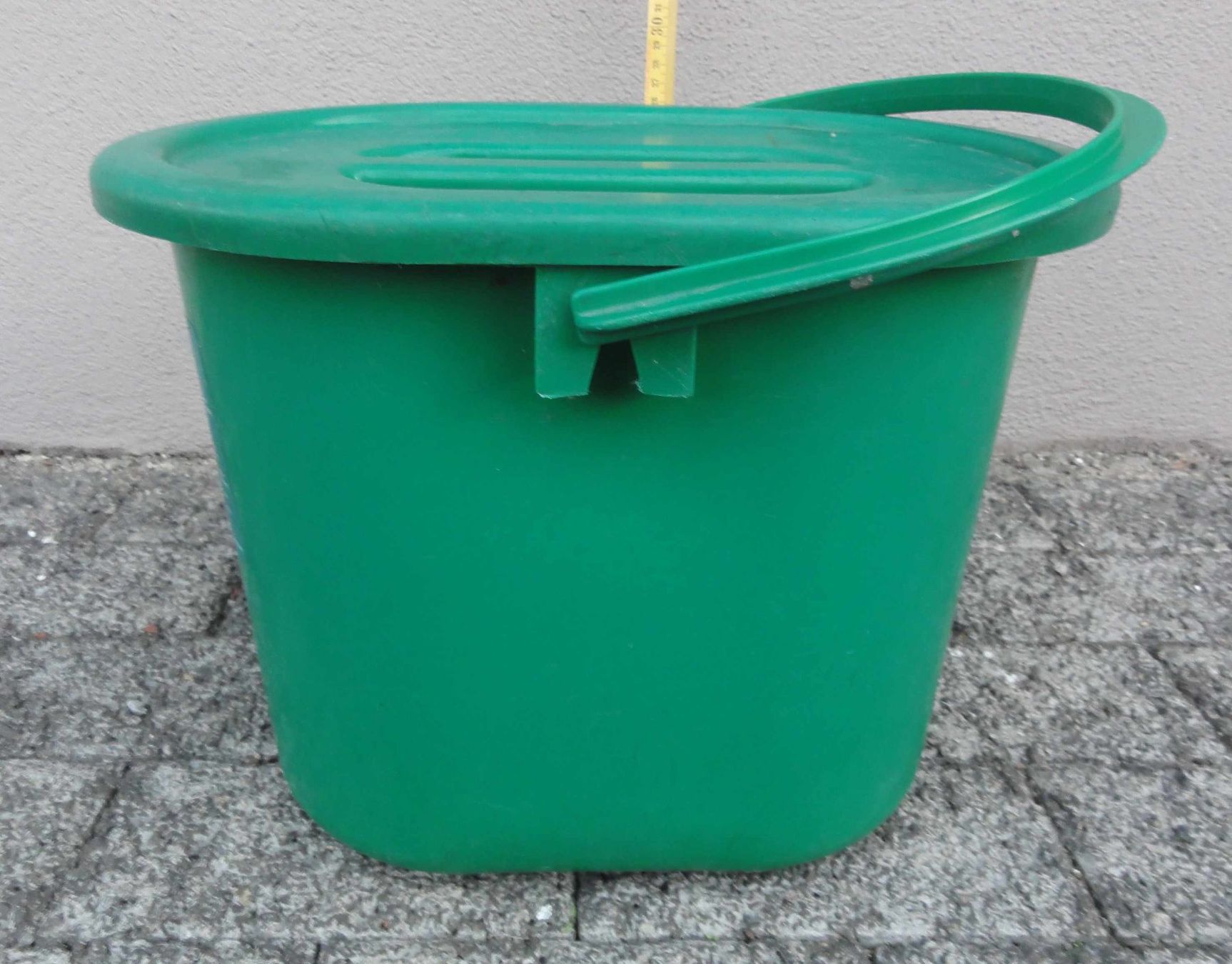 Cestini per rifiuti: Grünguteimer, Komposteimer mit Deckel und Henkel – Usato da Wohlen AG venduto da Flusslauf 1