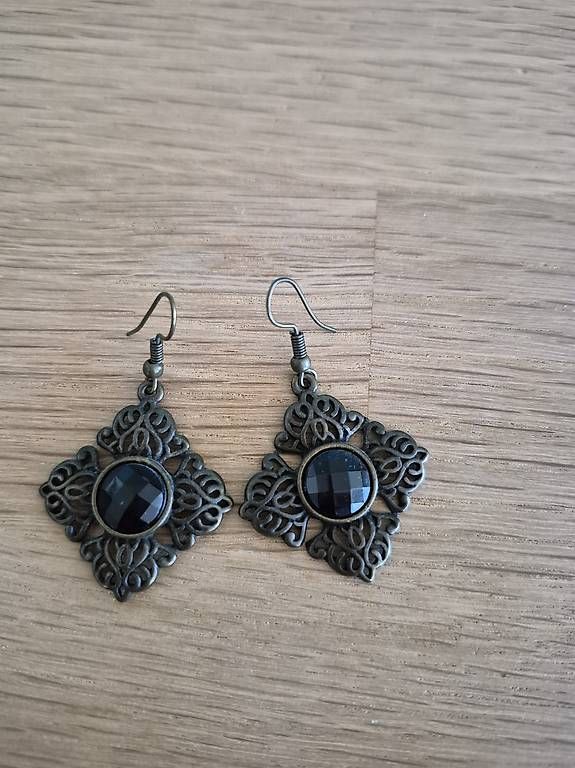 Purelei Anhänger: Schmuck – Gebraucht aus Neu St. Johann von cim_vv6n 4