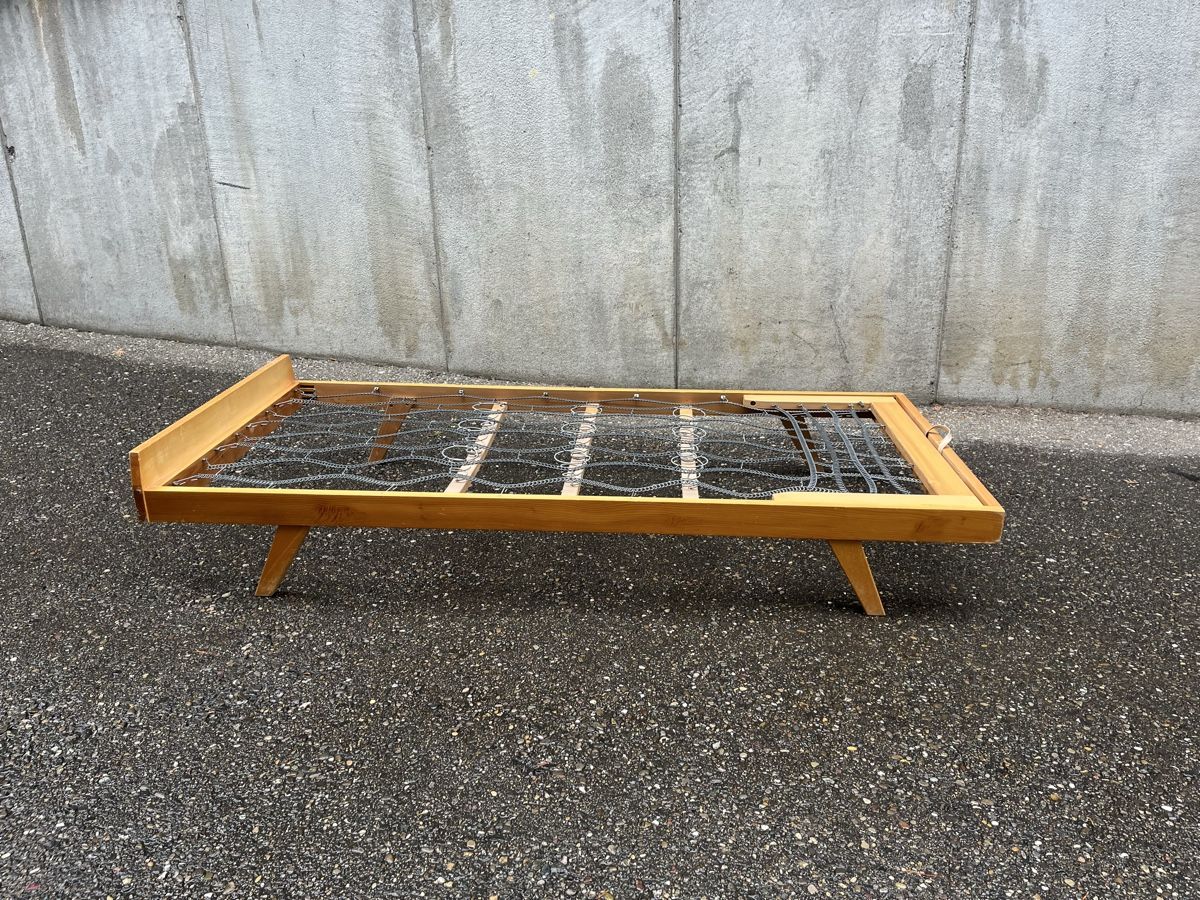 Betten: Daybed – Gebraucht aus Zürich von du_bois 3