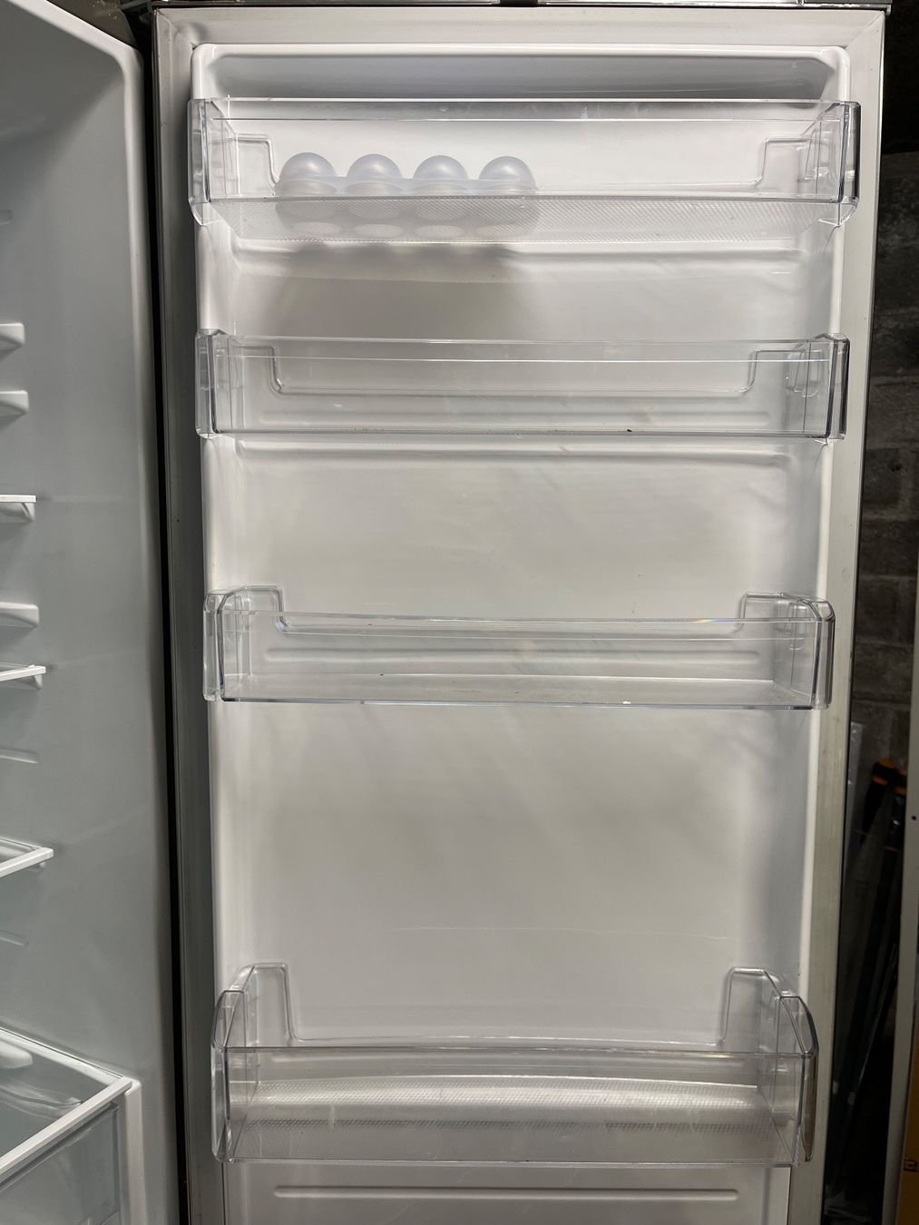 LG Frigoriferi: Kombi-Kühlschrank – Usato da Trin venduto da lea_29mn 4