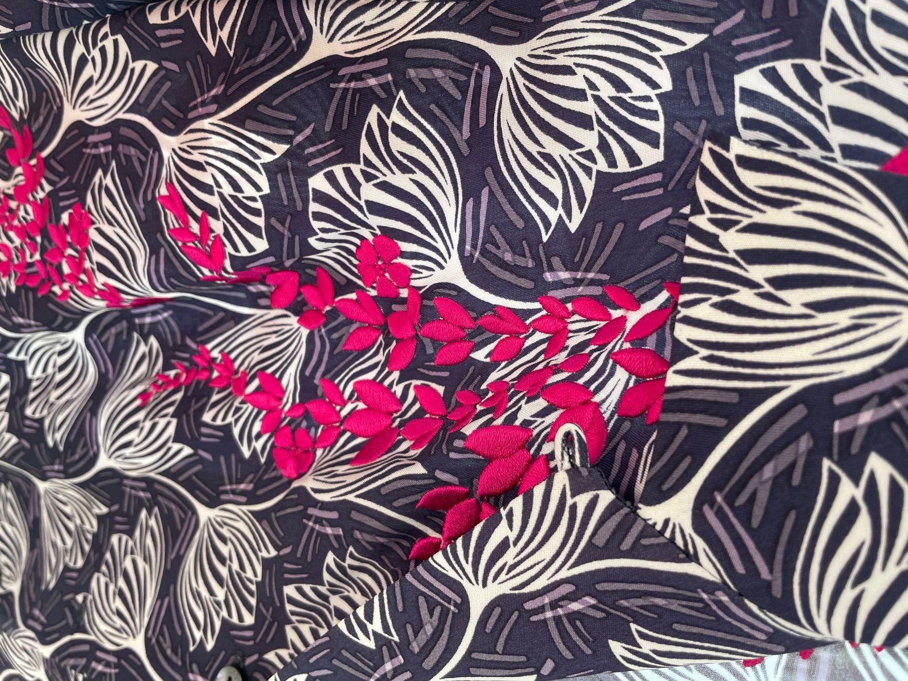 Blusen: Seidenbluse von cinq à sept, 36 – Gebraucht aus Zürich von Johanna1970 1