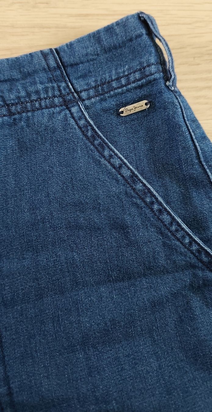 Pepe Jeans Jeans: Pepe jeans Short 31 – Neuf (Voir description) à Martigny par Seuph02 2